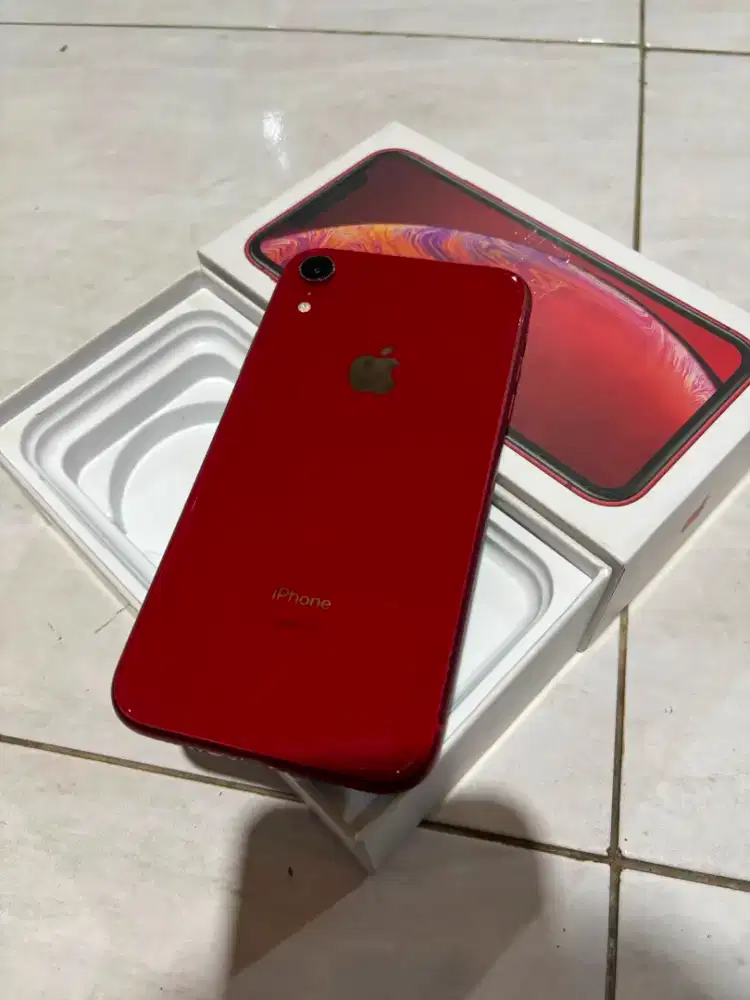 IPHONE XR 128GB bisa semua kartu 
Versi 128Gb bukan 64Gb