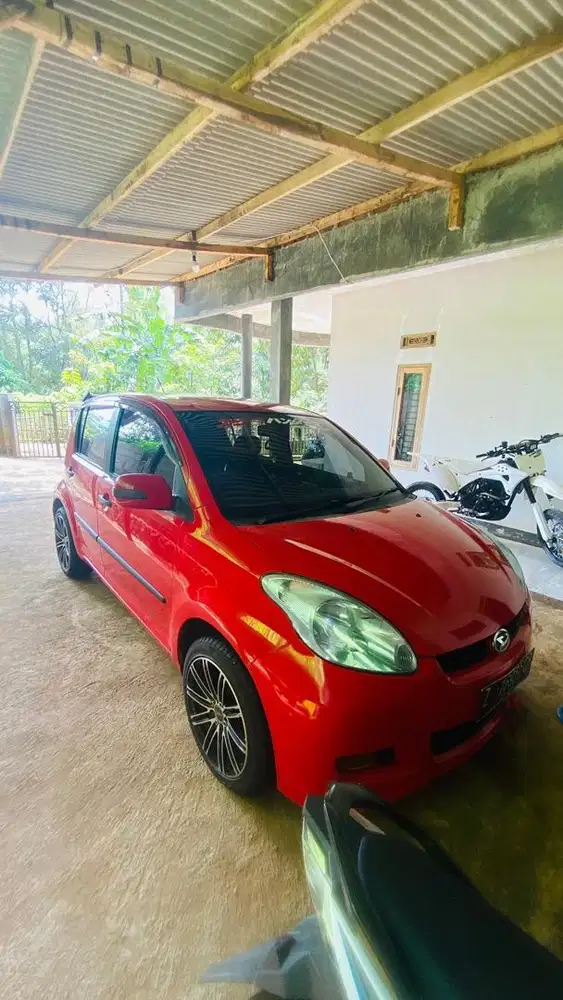 Daihatsu sirion