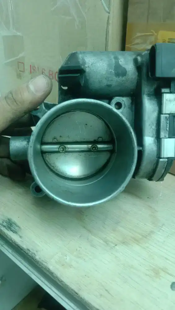 Part mesin volvo XC 90 T5 2,5Cc tahun 2005