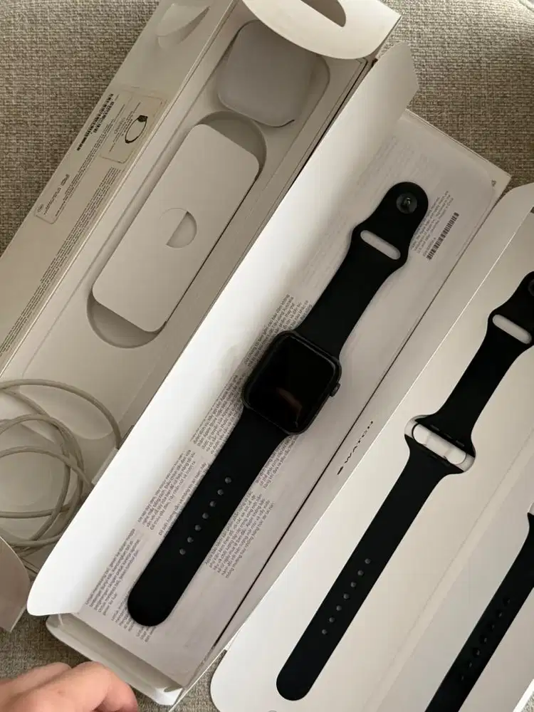 Apple Watch Series 6 44mm Space Gray Sport Band Black — Fullset