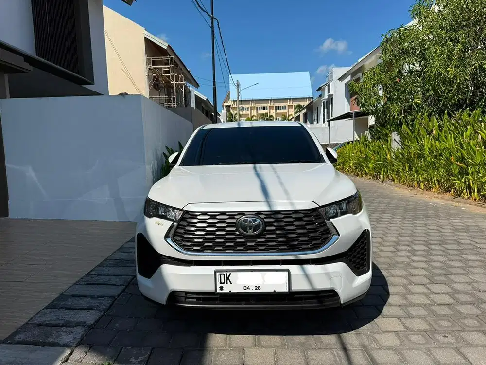 TOYOTA INNOVA ZENIX G HYBRID 2.0
