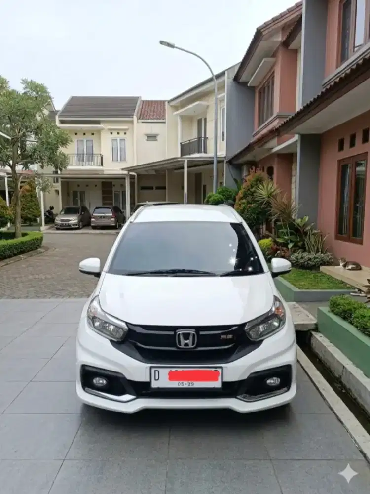 Jual mobil siap pakai