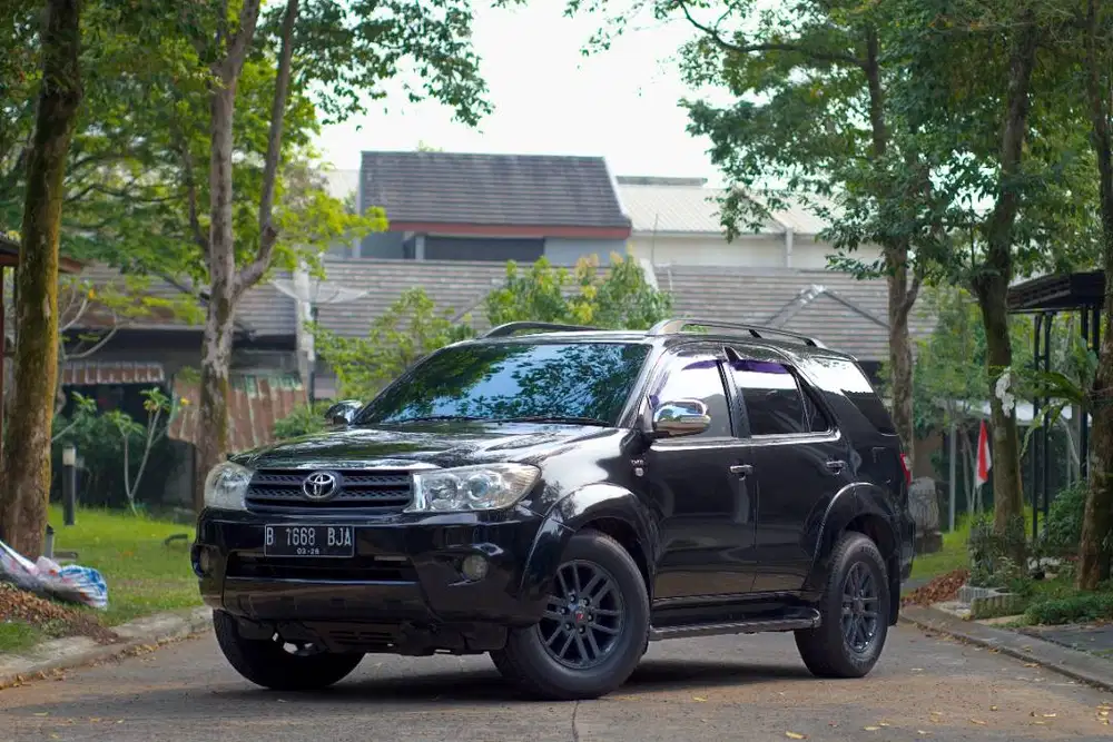 2011 Toyota Fortuner Diesel 2.5L