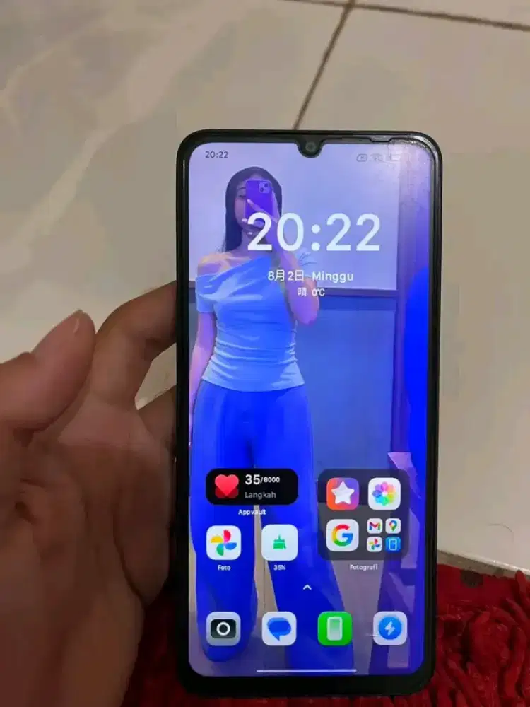 di jual karena butuh uang ram 8/256 REDMI 13C no minus