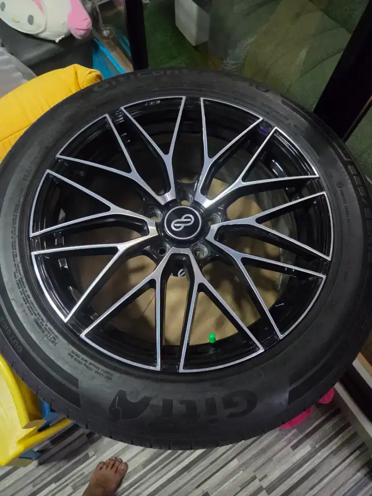 Velg HSR R18 & Ban Giti Control P10