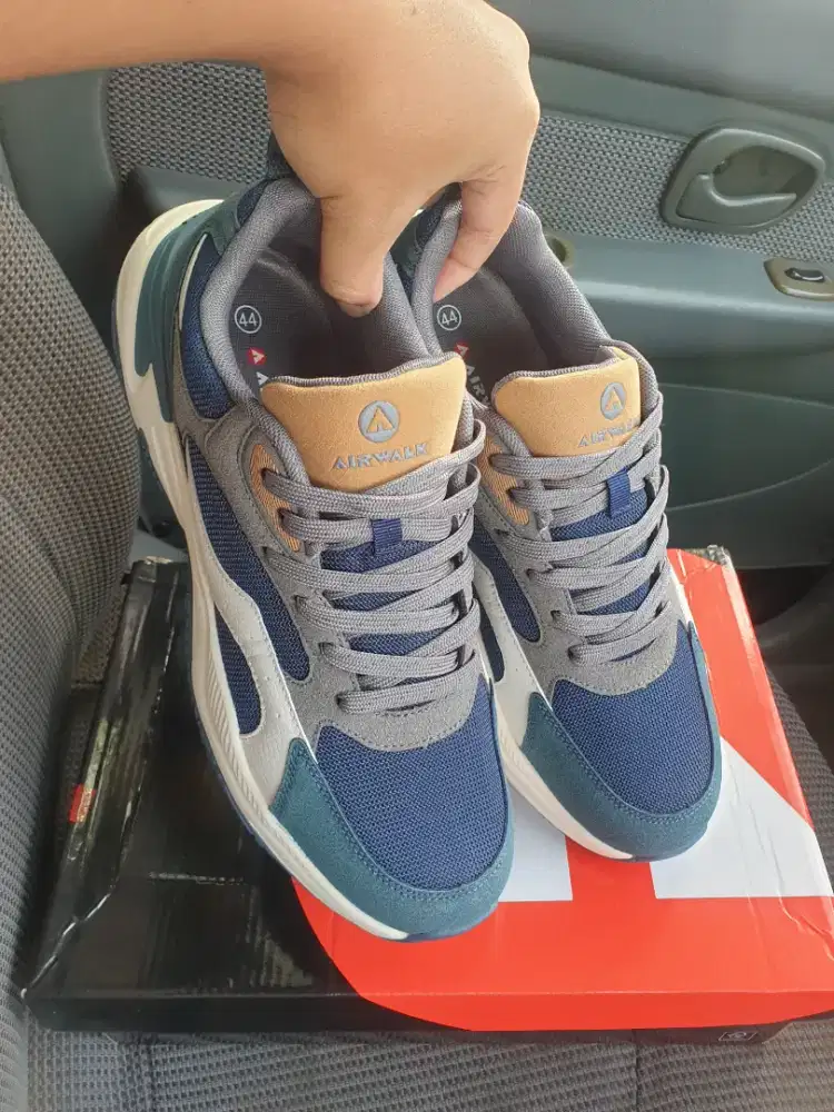 FS Airwalk Greene navy sz 44 New Ori BNIB