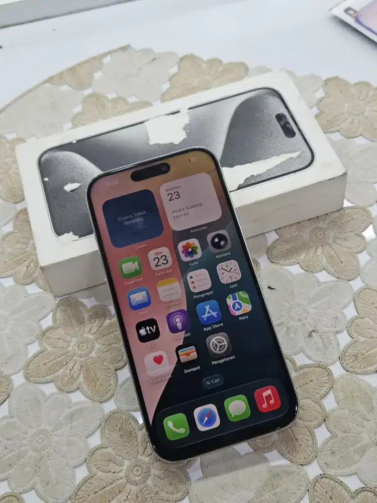 iPhone 15 Pro 128 ibox fullset acc original