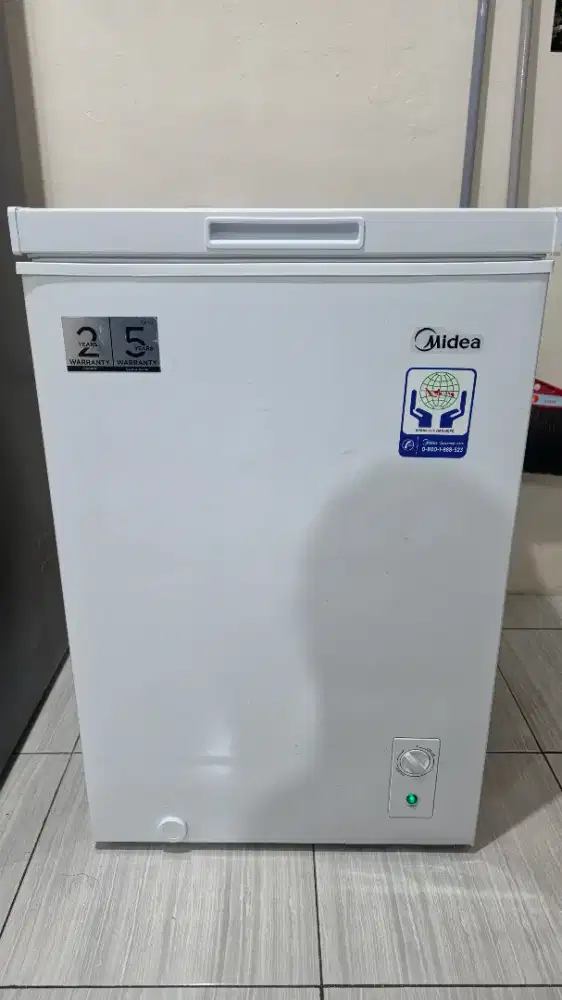 Jual Freezer Kondisi Second Seperti Baru