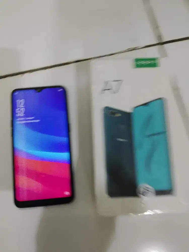 Oppo A7 ram 4/64