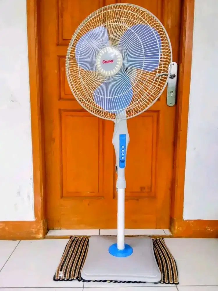 KIPAS ANGIN COSMOS