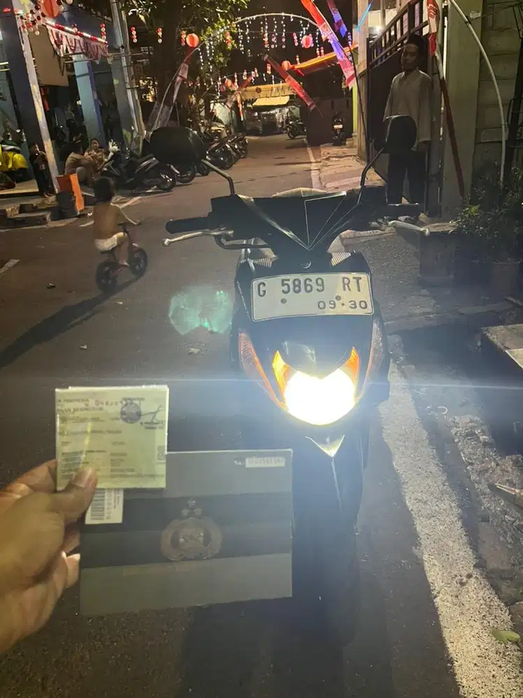 YAMAHA MIO M3 125 CC WARNA PASSIONATE BLACK TAHUN 2015
