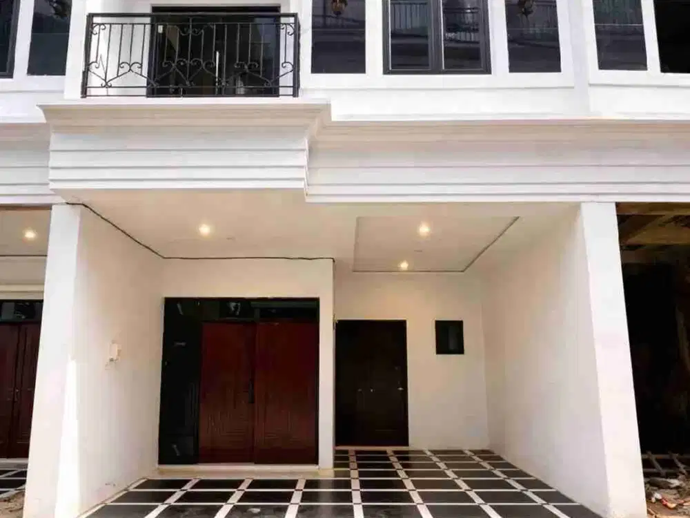 RUMAH SIAP HUNI JAGAKARSA JAKSEL MURAH