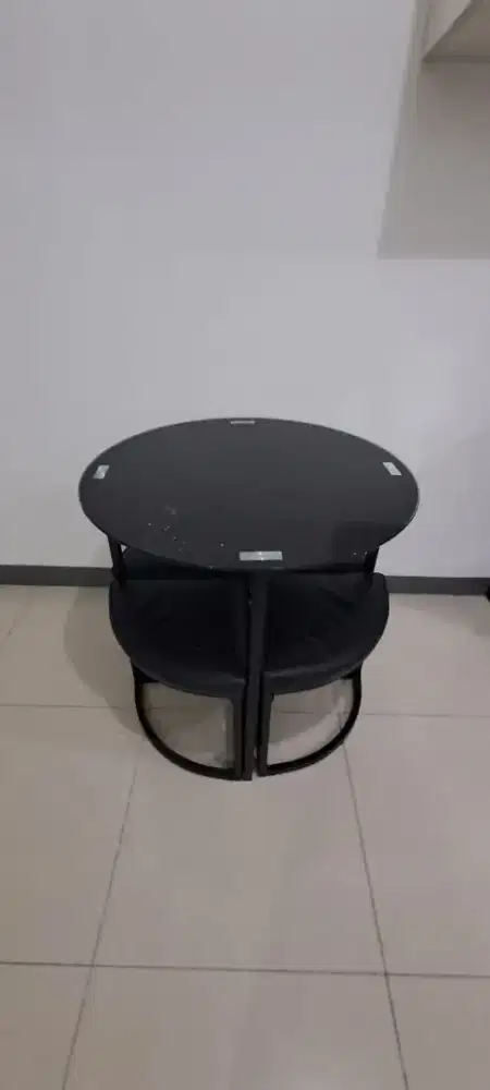 MEJA MAKAN KACA