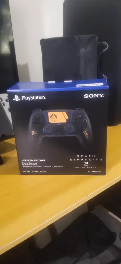 DualSense PS5 Wireless Controller Limited Edition  Death Stranding 2