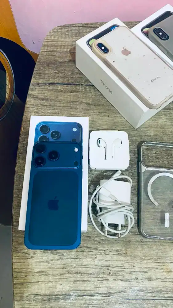 IPHONE X 256GB HOUSING 17 PRO