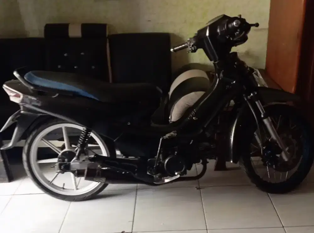 KAWASAKI KZ 1997