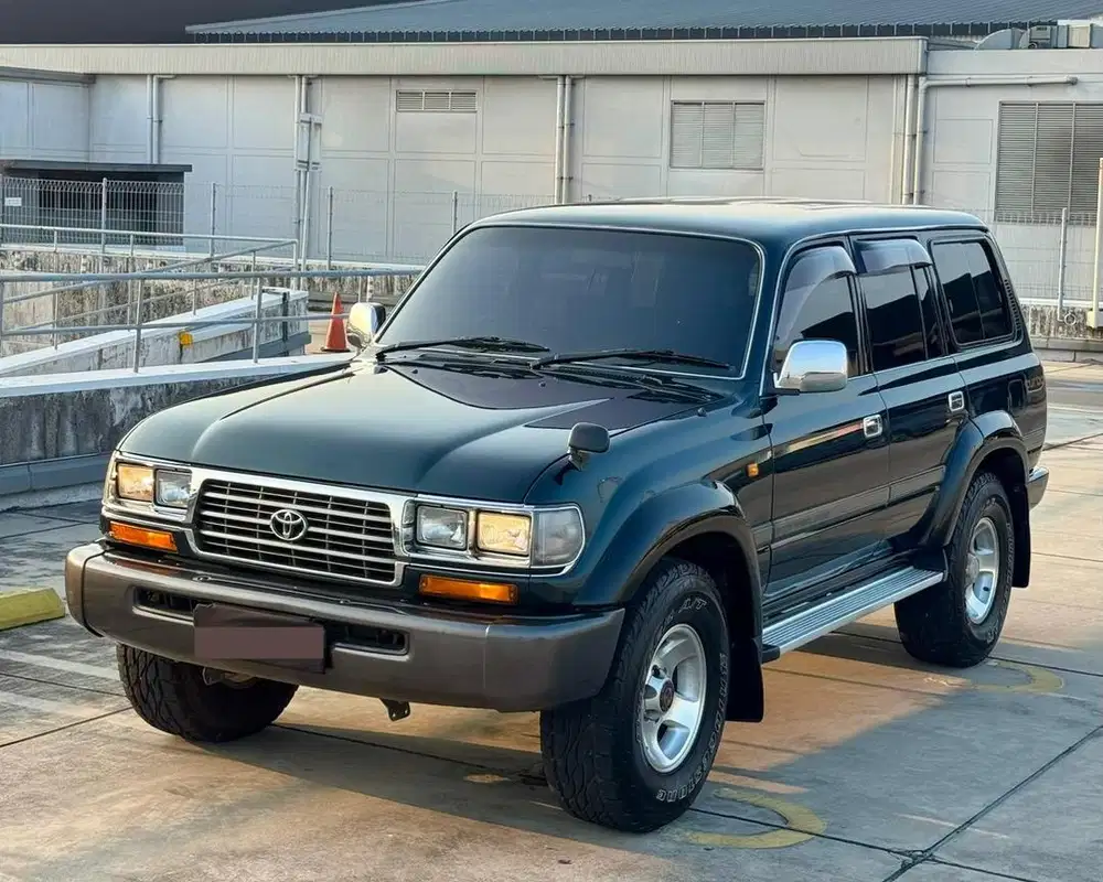TOYOTA LANDCRUISER VX 80 1996