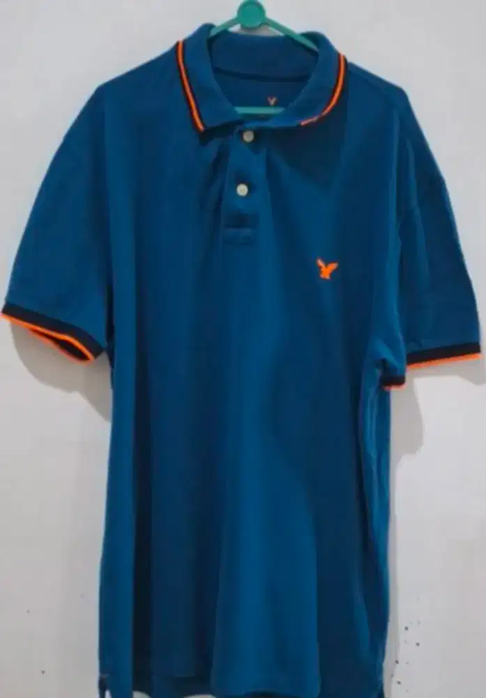 KAOS POLO KERAH AMERICAN EAGLE ORIGINAL XL