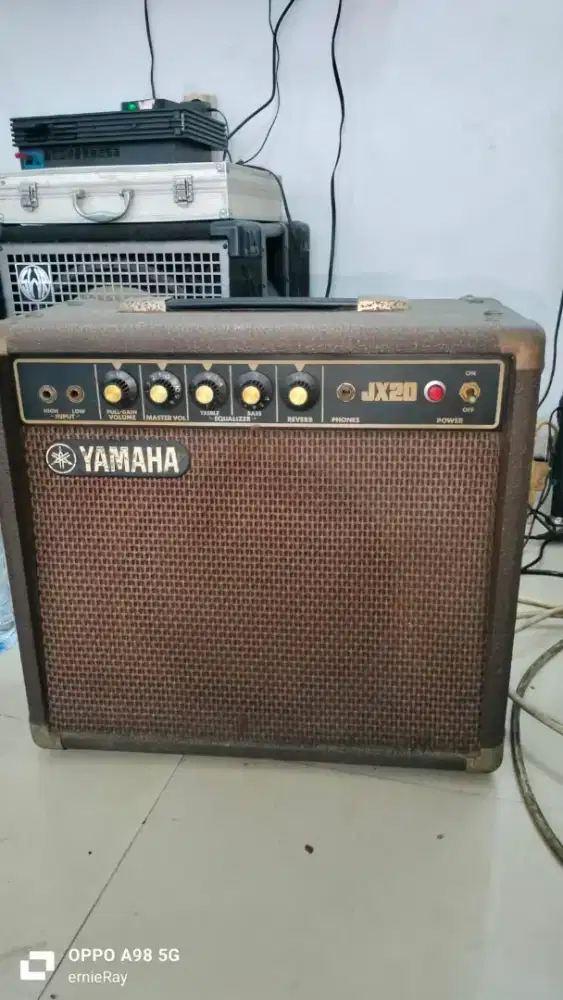 Rare item guitar amplifier YAMAHA Made in japan