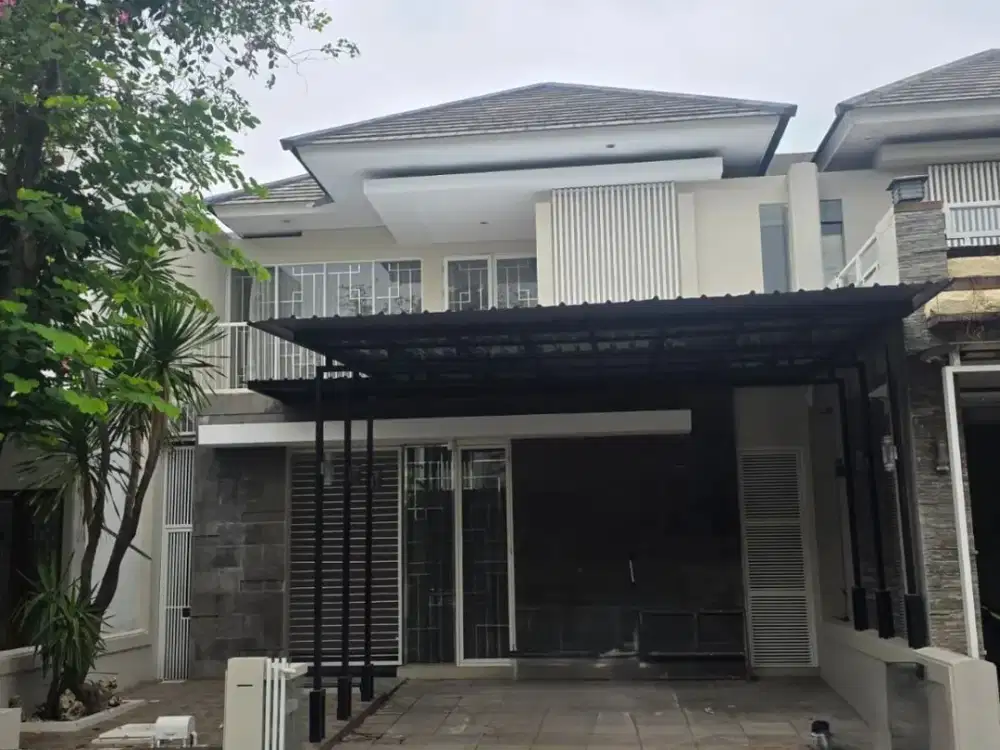 Disewakan Rumah Semi Furnish Royal Residence Cluster Depan Wiyung