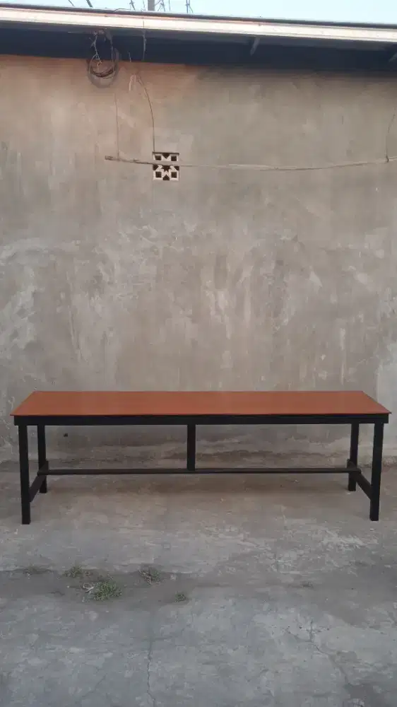 Meja kantor, meja kerja best seller 2 meter. Bisa custom