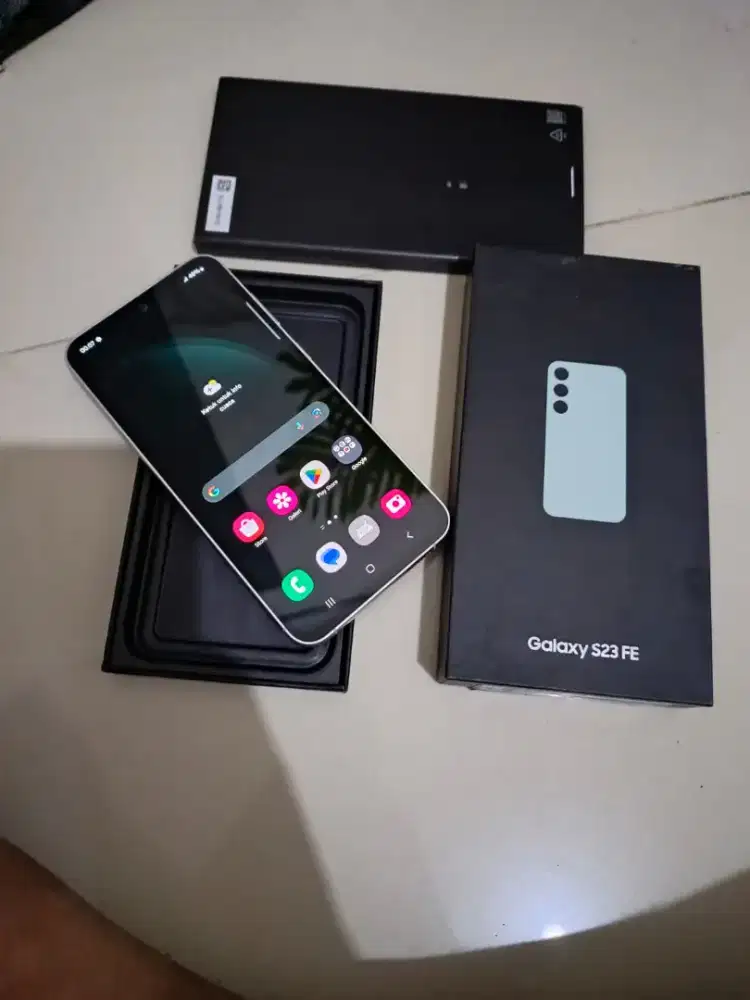 Samsung S23 FE 5G 8/128 Like New