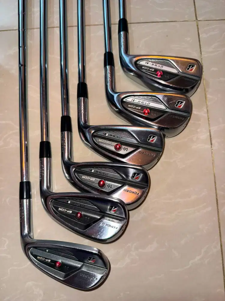Iron Set 5-P Bridgestone 213 HF Forged Japan Spec (Made In Japan)