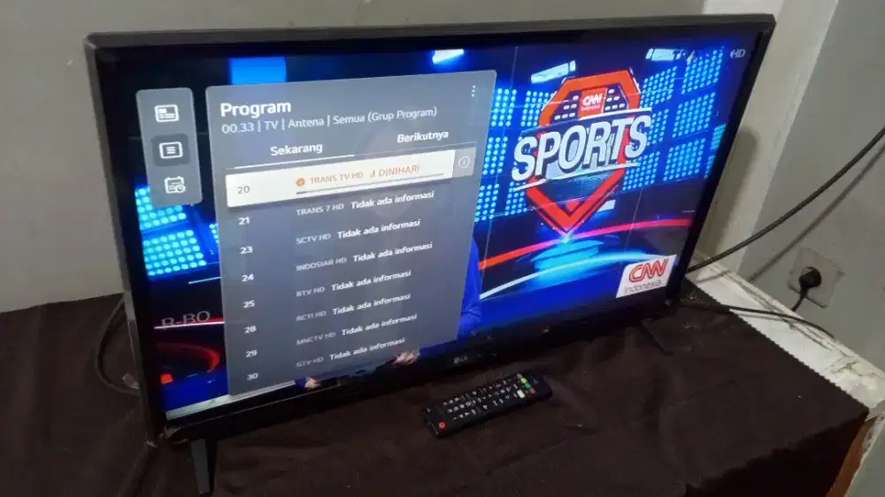 Tv led LG smart digital 32inchi likenew