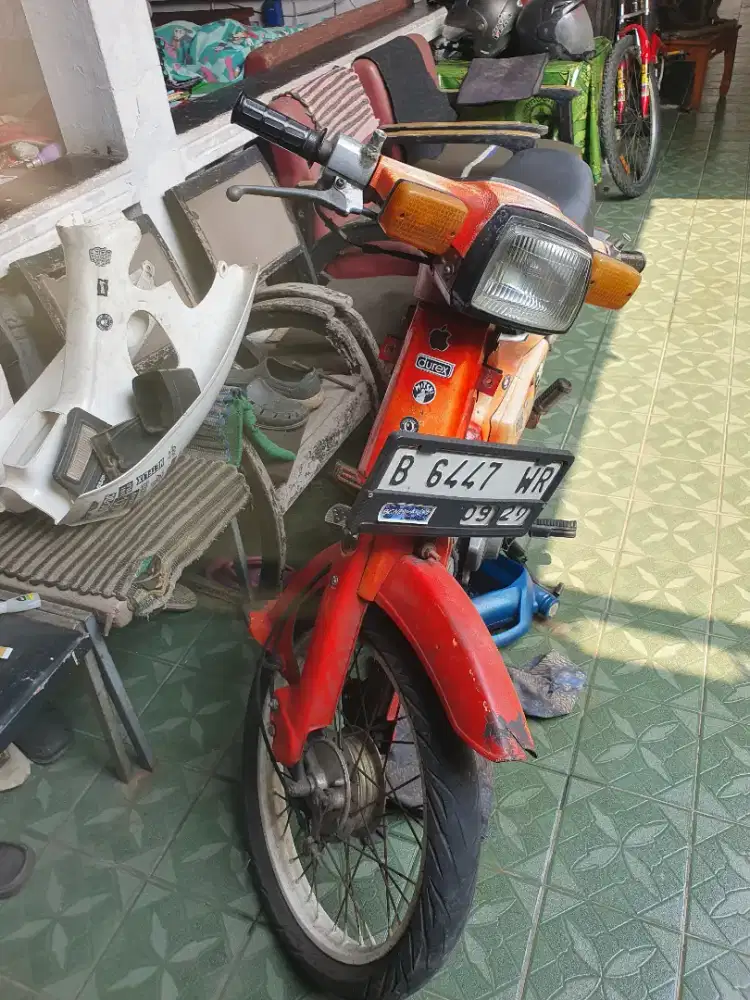 Honda Supercub c700 1981