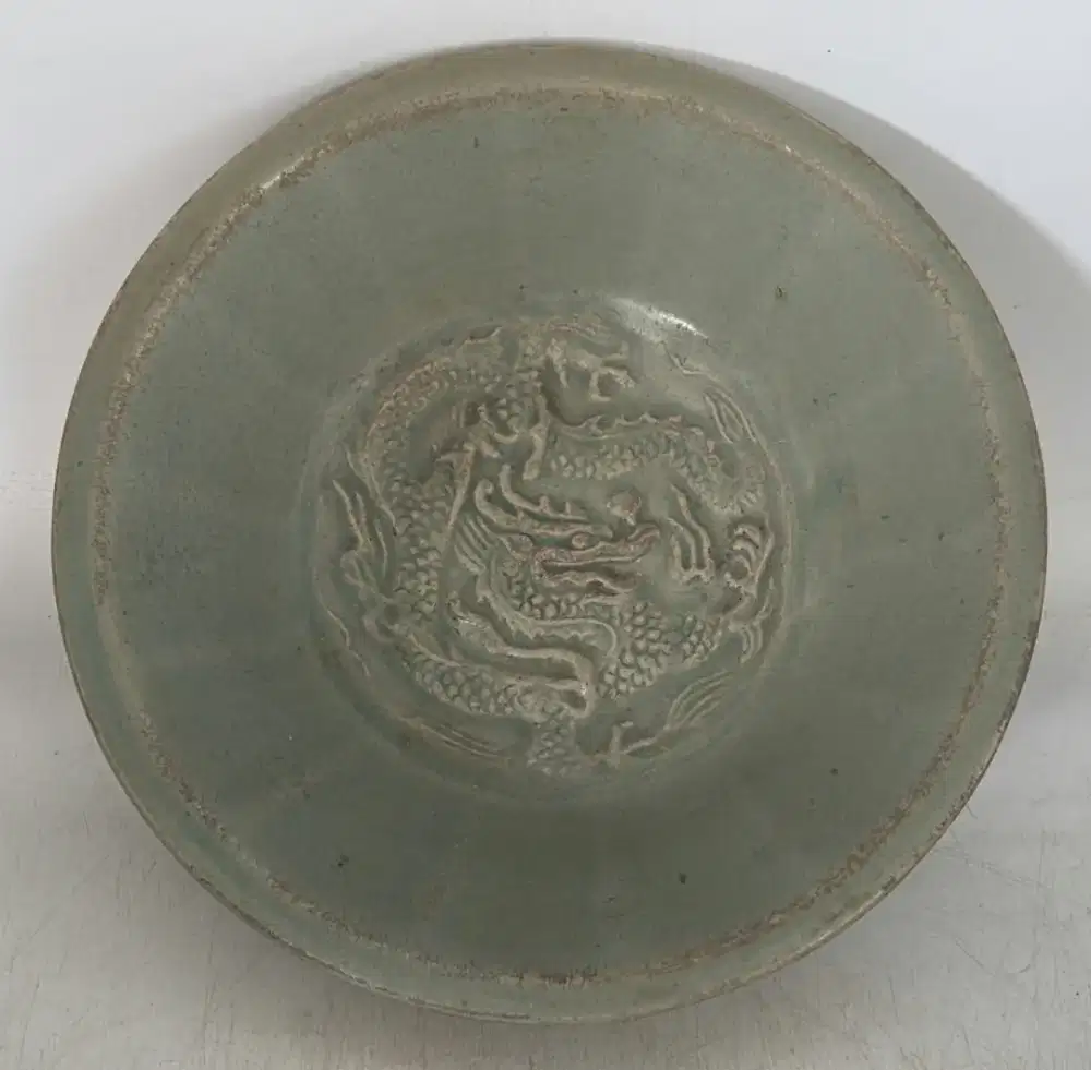 Piring sung seledon