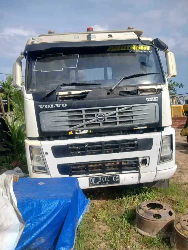 Volvo 460 fm12 2003