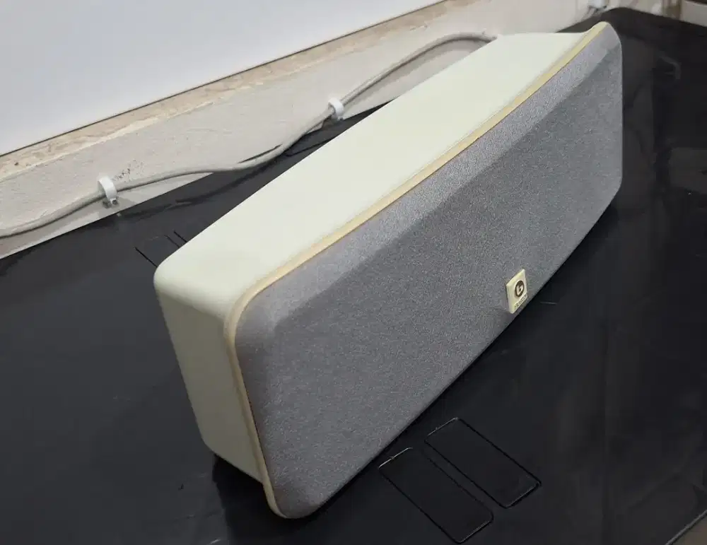 Speaker Center Boston Acoustic (usa)