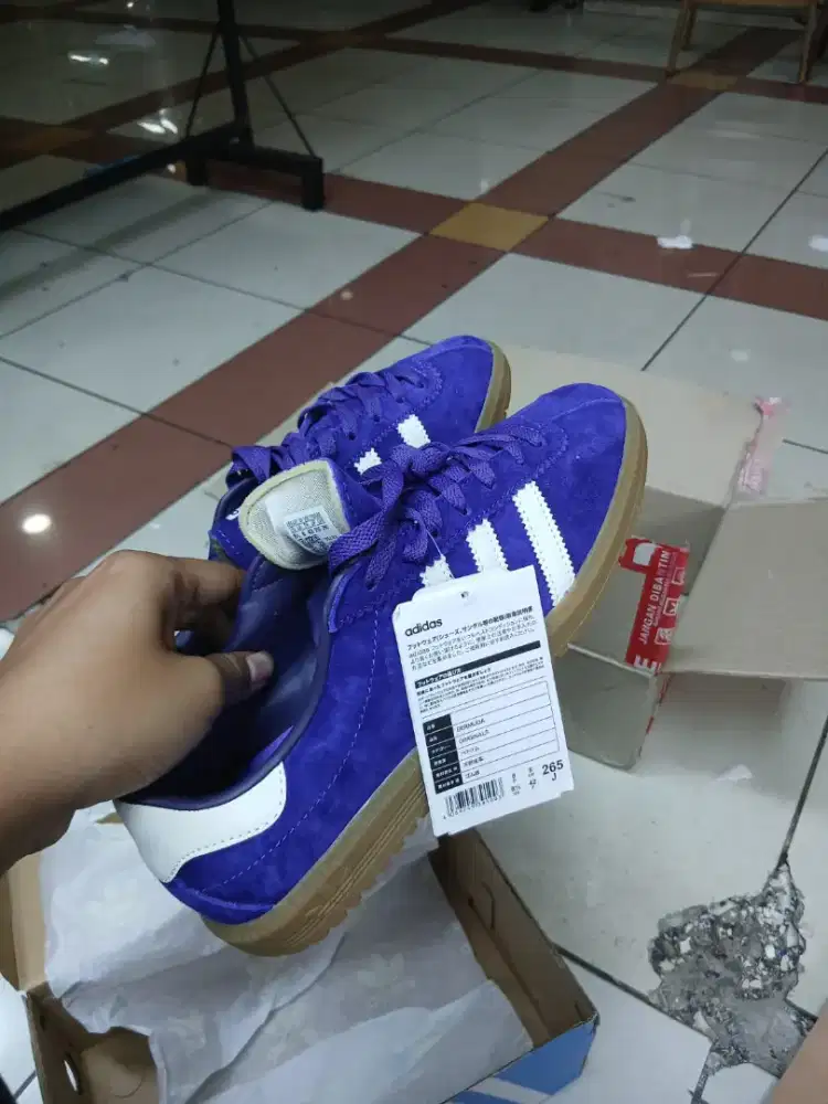 Jual sepatu adidas bermuda purple size 42