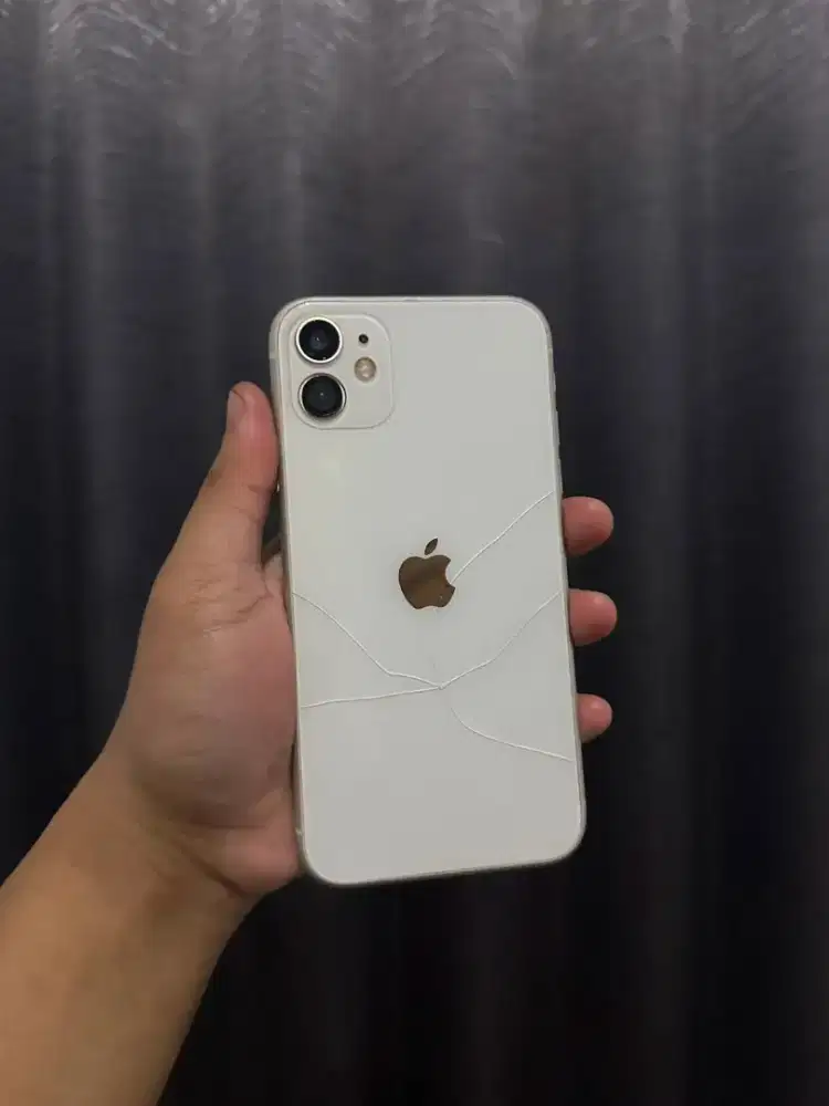 iPhone 11 64 iBox