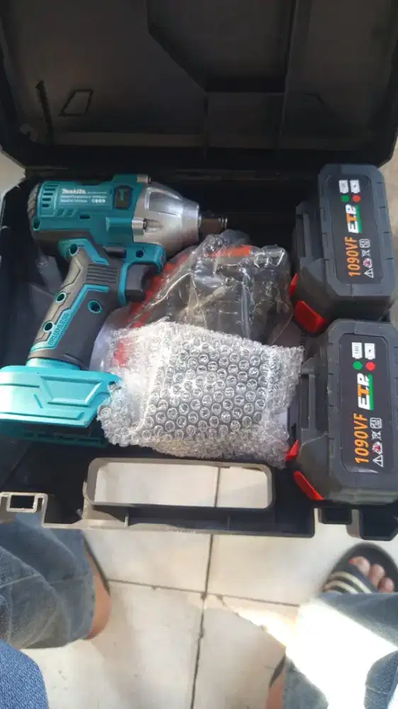 Impek makita 2 baterai