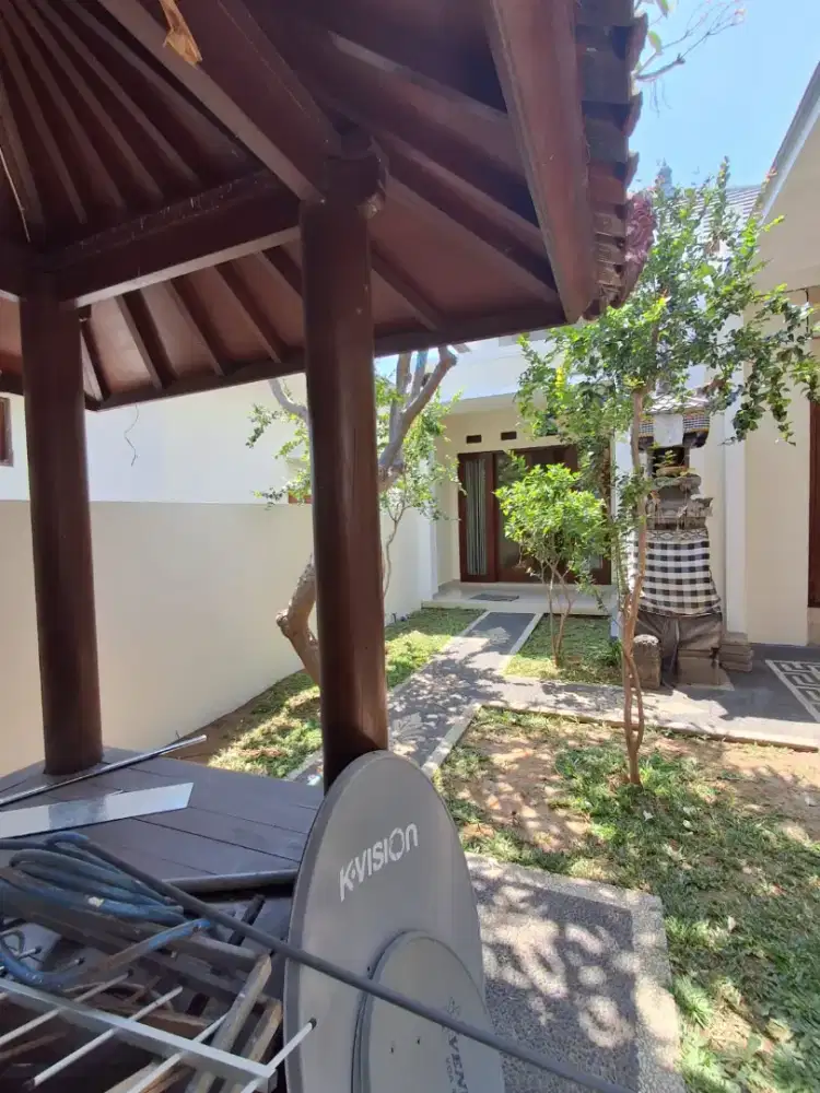 Rumah Nyaman dan Asri di Panji disewakan
