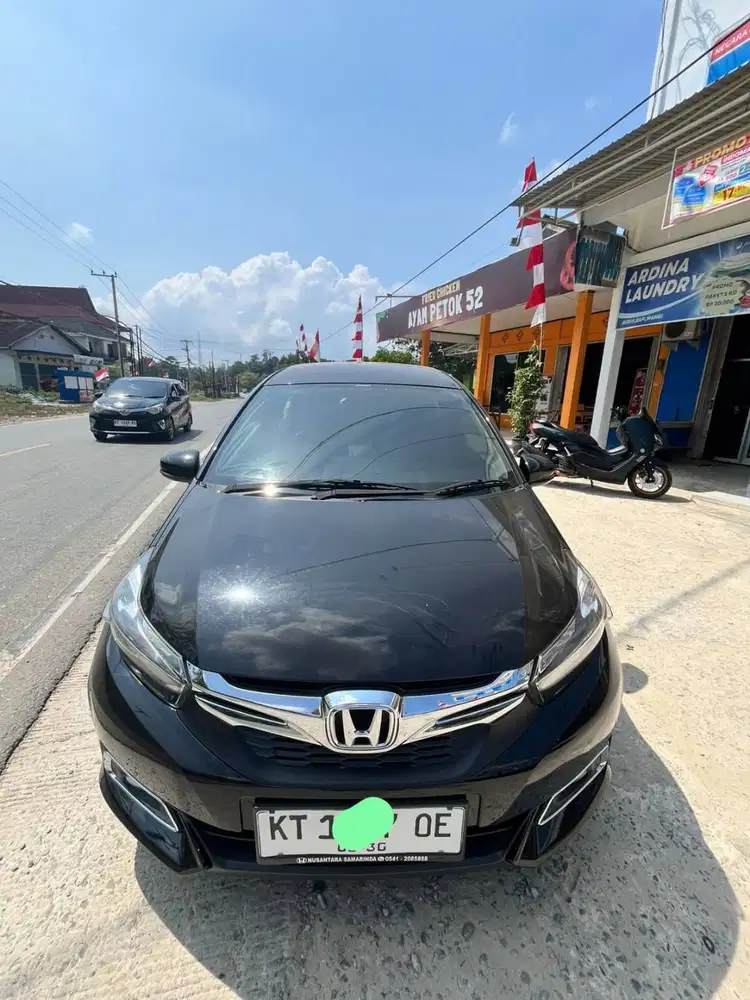 Jual cepat mobilio 2021 Pemakaian, tanpa perantara.