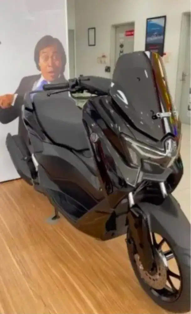 Dicari untuk disewa NMAX 2024-2025 hitam keyless