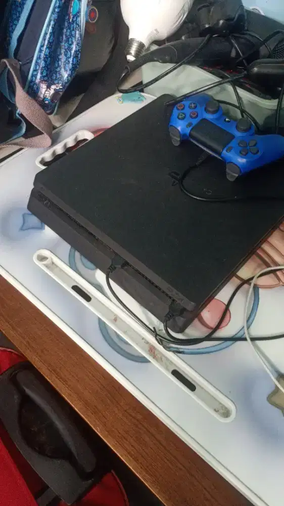 PS4 Slim 500 GB