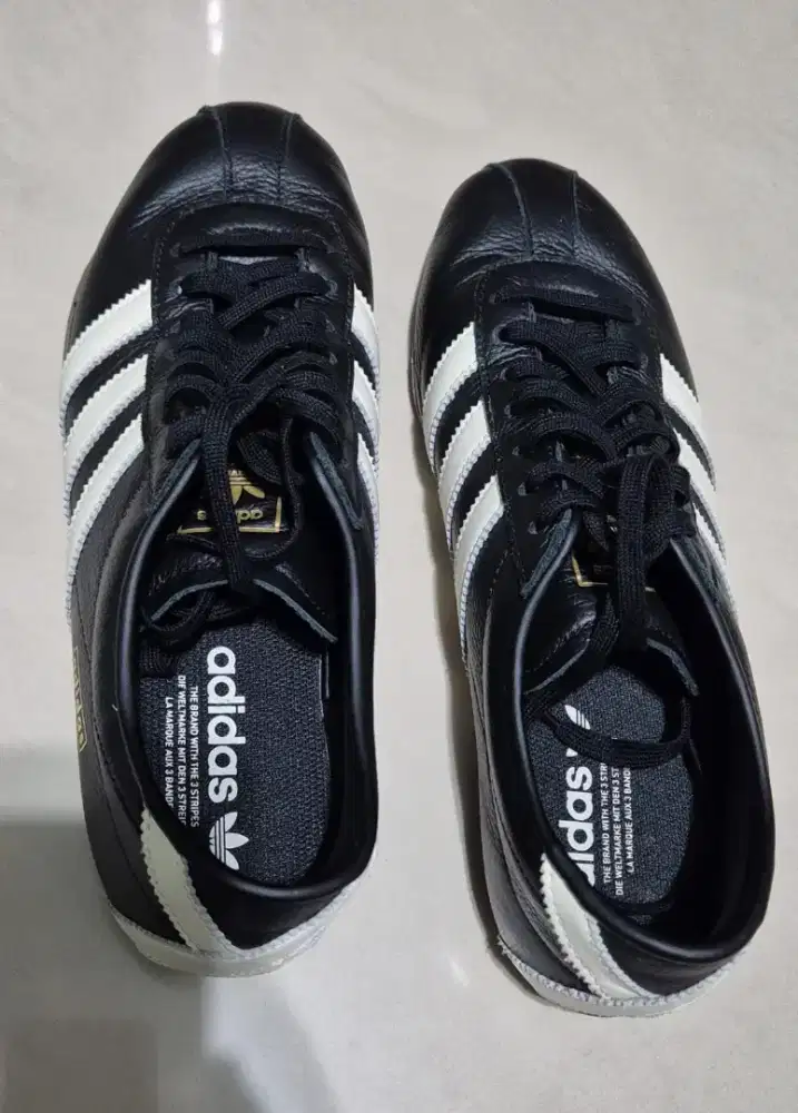 Sepatu Adidas Tokyo