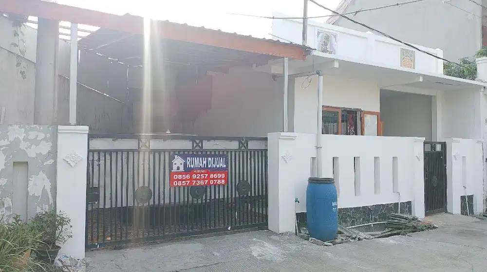 Di jual rumah KTW Flora 1 lantai Dan Garasi 550jt nego