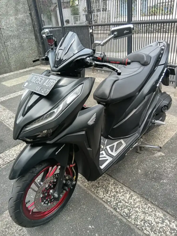 Vario 150cc keyless  2022 variasi km 31rb