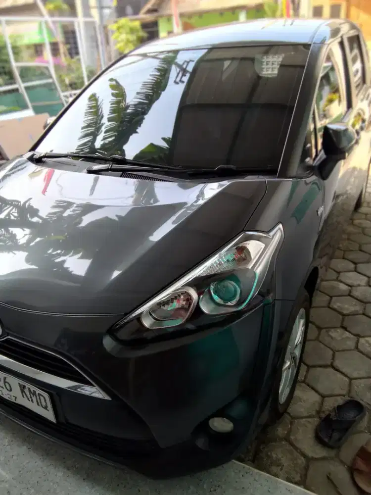 Dijual Cepat Sienta G AT 2016 Low KM