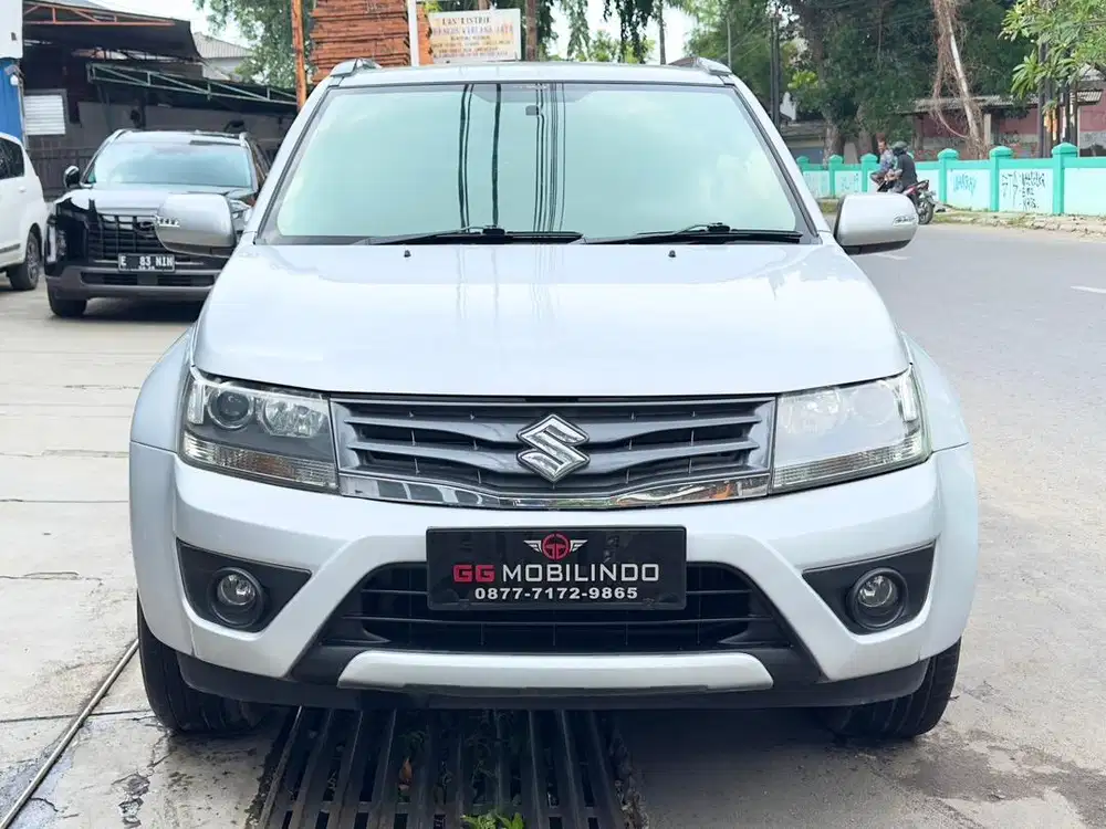 Suzuki Grand Vitara 2.4 JLx Automatic Th 2013
