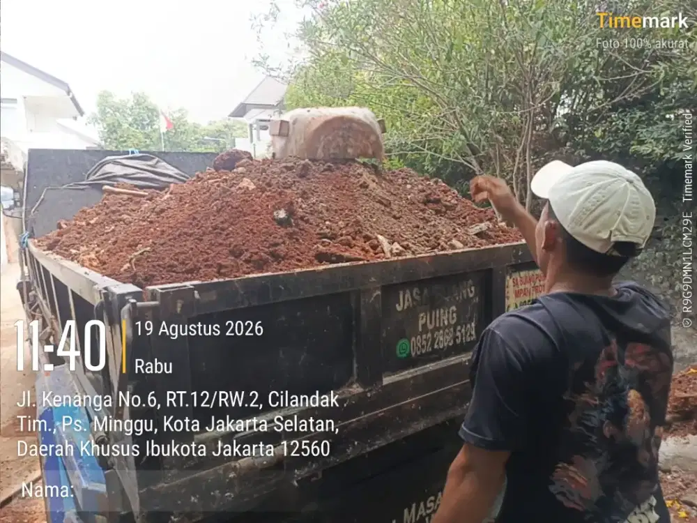 Jasa buang puing dan tanah