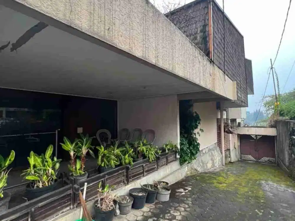 termurah rumah di bawah njop komplek elit hegarmanah bandung utara