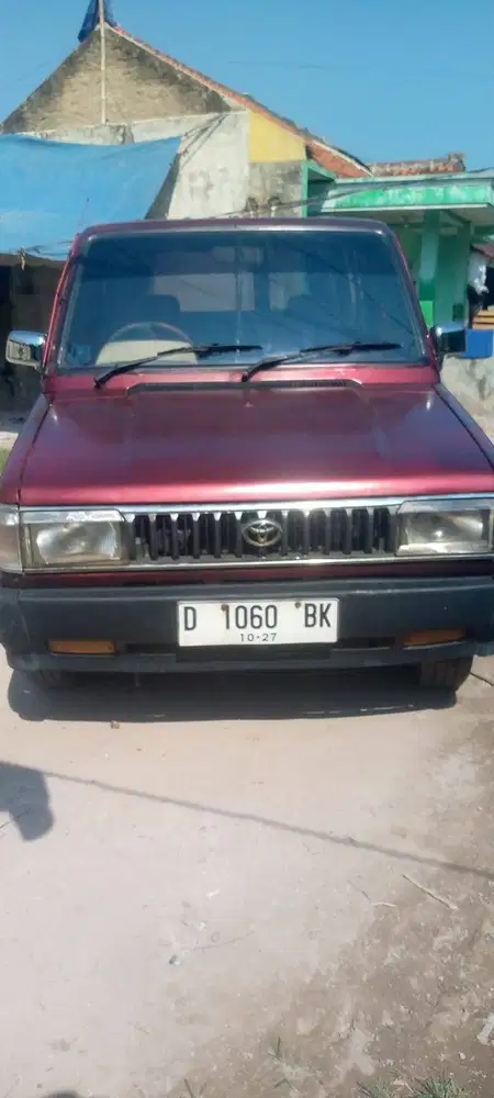 Jual cepat mobil Toyota kijang super tahun 1992
