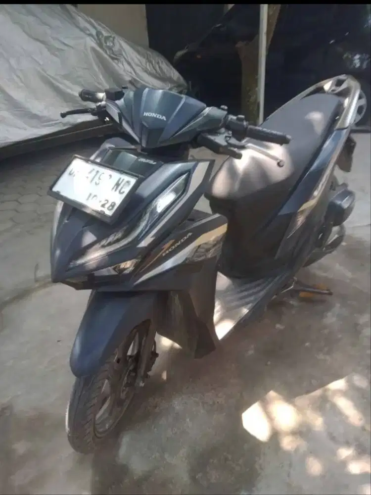 varii 125 keyless thn 2023