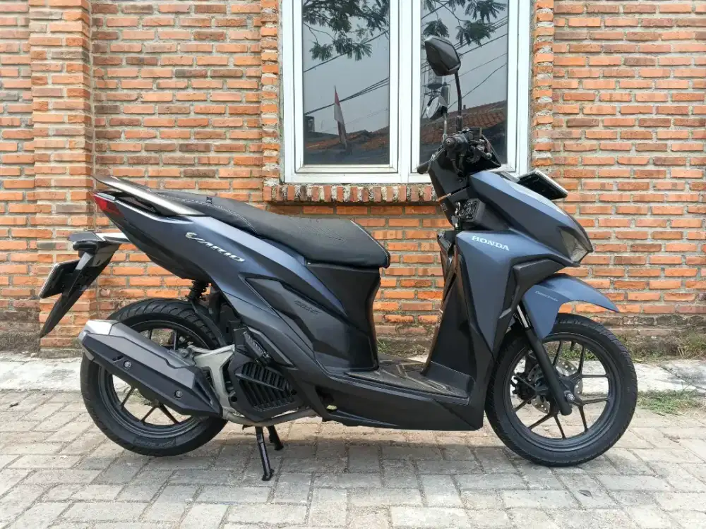 Honda Vario 125 ISS Remote 2021 Km low Mulus Pajak On 2027 Panjang