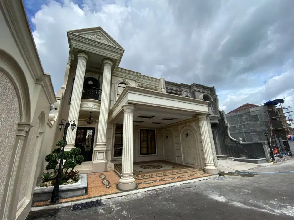 Rumah Mewah Private Pool Dekat Al Azhar Banyuraden Gamping Sleman